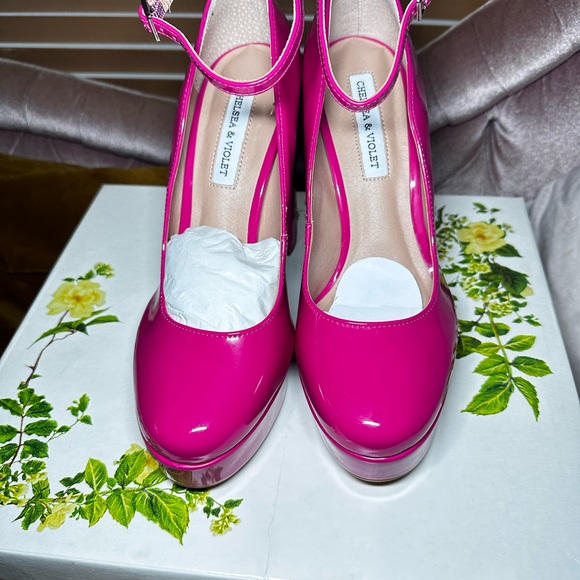 Pink Platforms - Picture 3 of 7